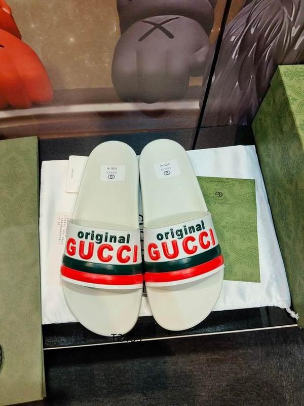 Gucci Men's Slippers 331